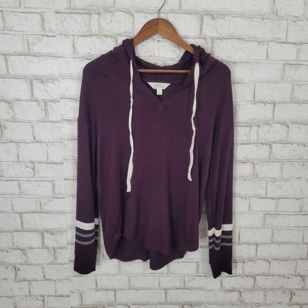 Market &‎ Spruce lightweight sweatshirt